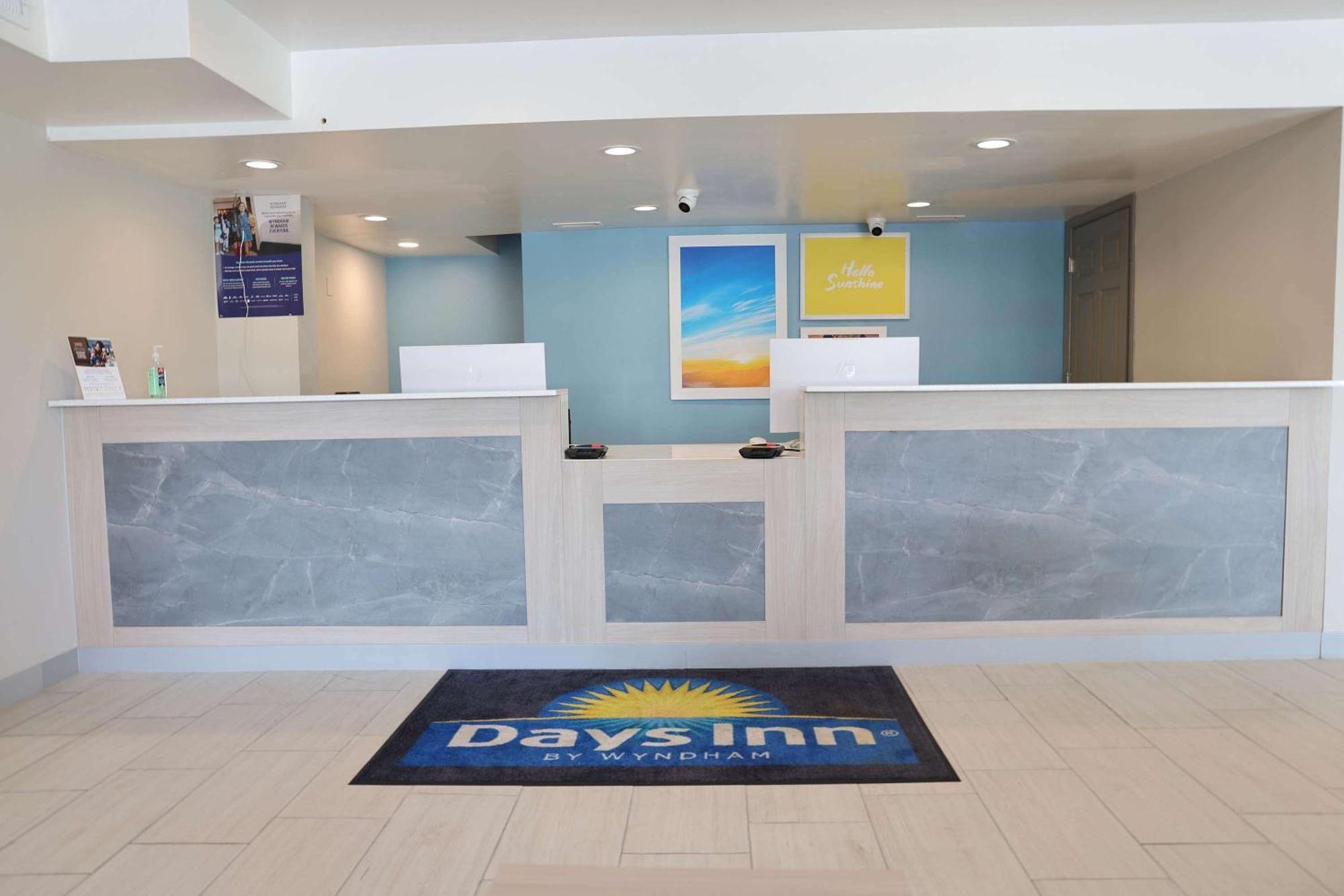 Days Inn By Wyndham Kings Dominion 도스웰 외부 사진